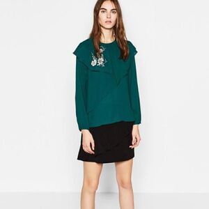 Zara Basic Collection Ruffle Chiffon Blouse in Emerald Green Size Small